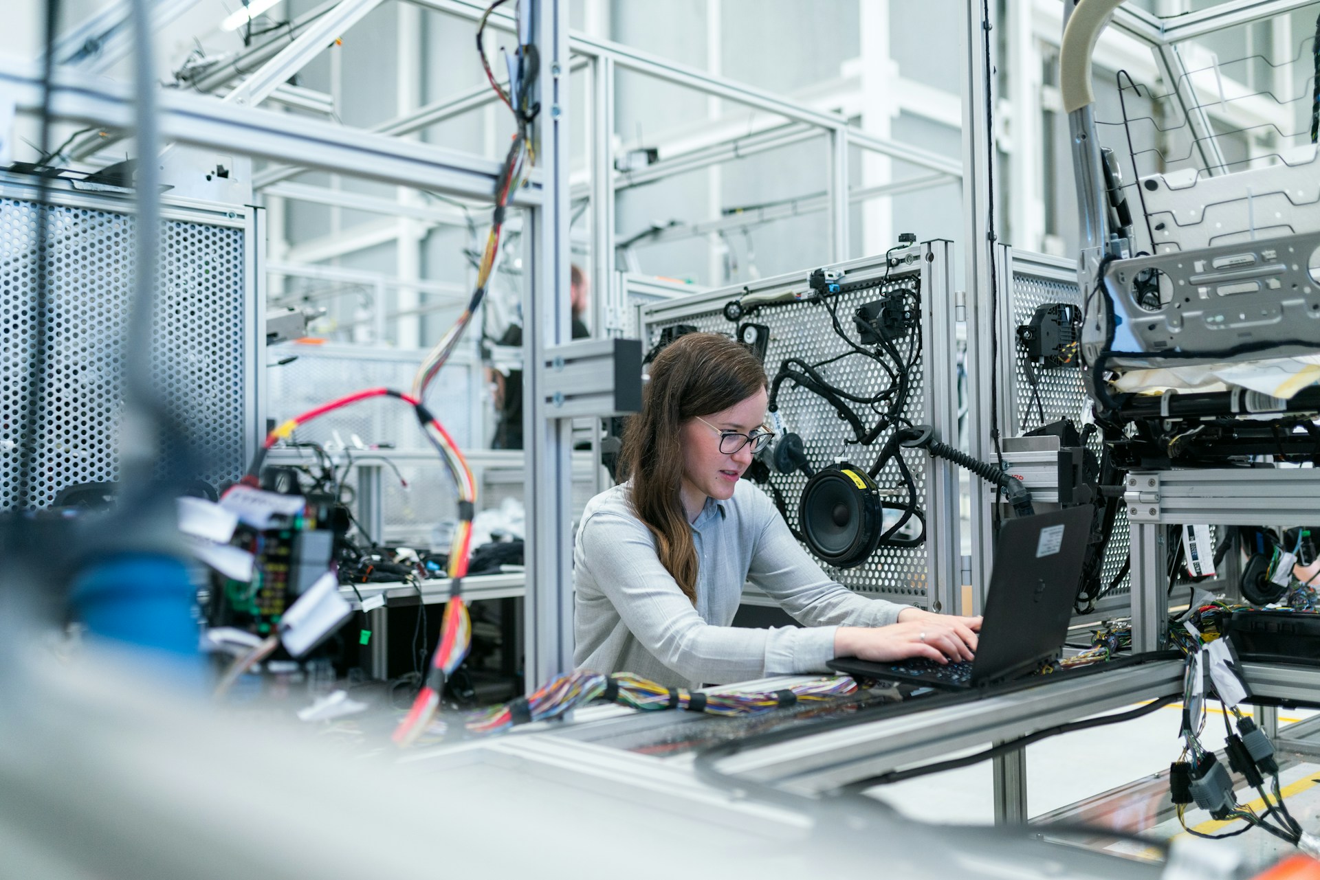 Elektrotechnische Schulung in professionellem Umfeld